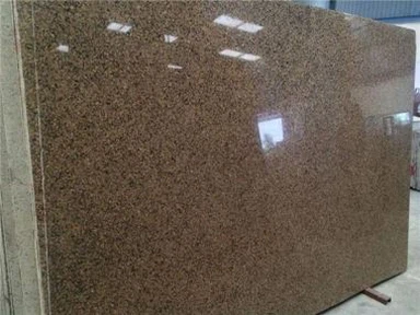 Dalle de granit brun désert