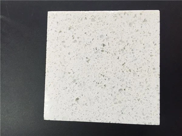 Quartz blanc pailleté