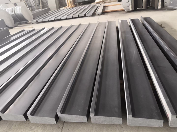 Appui de fenêtre en basalte noir