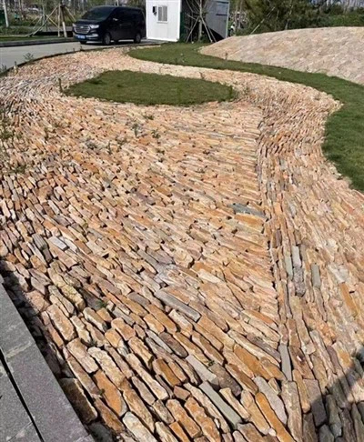 Carreaux de plancher du jardin en ardoise