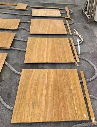 Pierre en travertin jaune