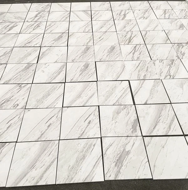 Volakas a perfectionné les carreaux de marbre